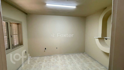 Image 4 - 928540
