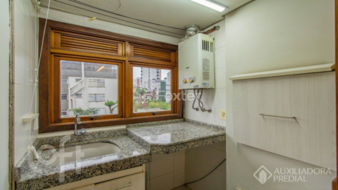 Image 6 - 928609