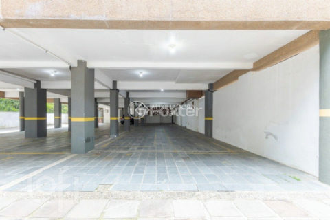 Image 42 - 928705