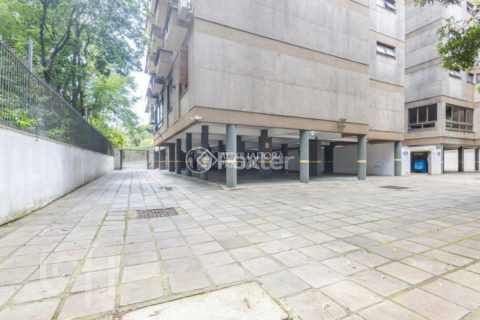 Image 47 - 928705