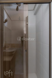 Image 21 - 928725