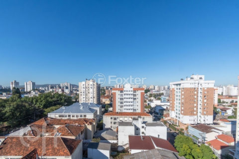 Image 7 - 928725