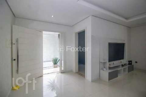 Image 3 - 928734