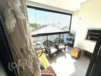 Image 3 - 928736