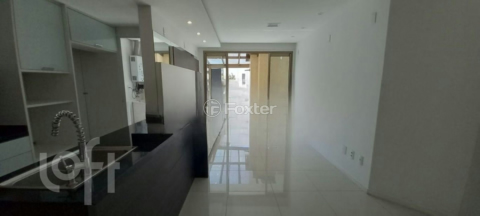 Image 3 - 928868