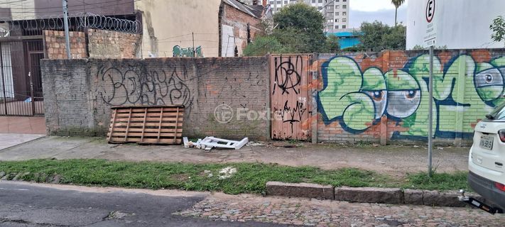 Image 1 - 928883