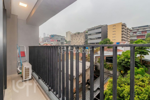 Image 11 - 928966