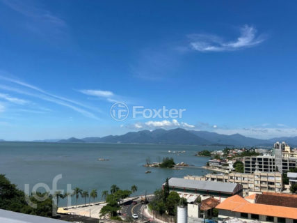 Image 8 - 928998