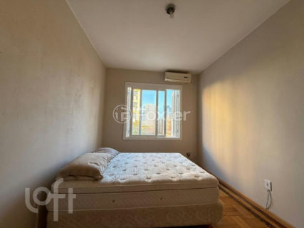 Image 10 - 929153
