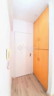 Image 7 - 929262