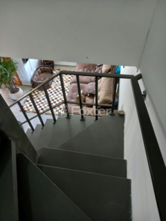 Image 11 - 929272