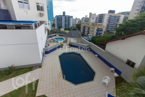 Image 8 - 929303
