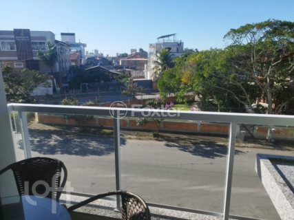 Image 6 - 929317