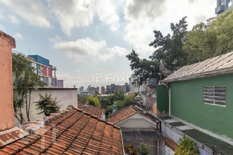 Image 24 - 929353