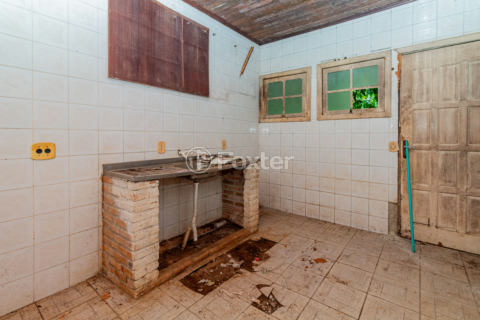 Image 29 - 929532