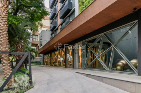 Image 1 - 929588