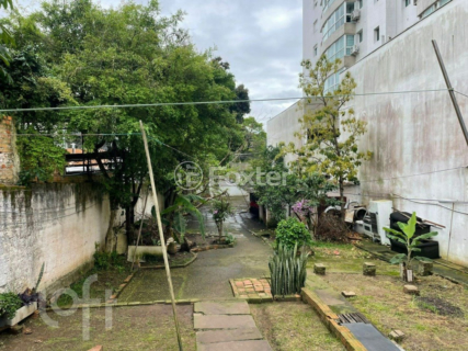 Image 10 - 929723
