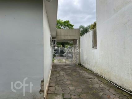 Image 6 - 929723