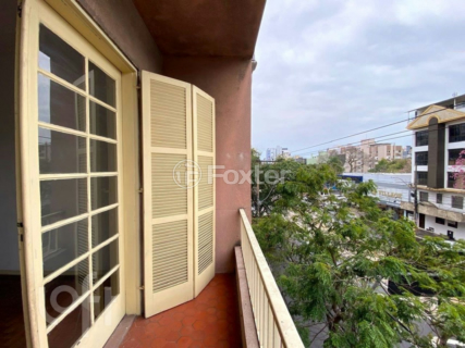 Image 7 - 929750