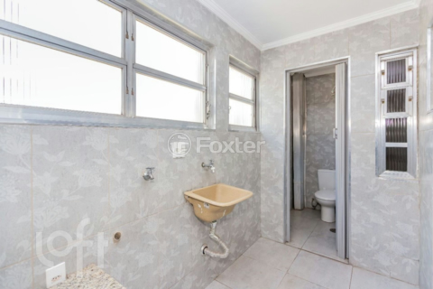 Image 7 - 929835