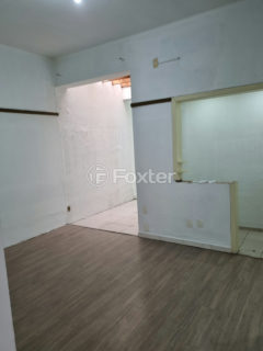 Image 4 - 929868