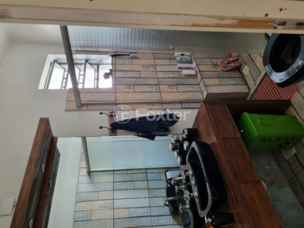 Image 3 - 929930