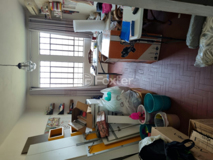 Image 8 - 929930