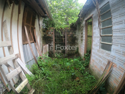 Image 4 - 929930