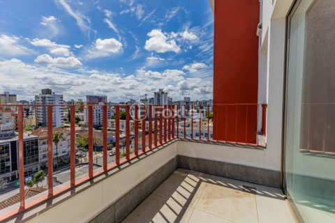 Image 4 - 929993