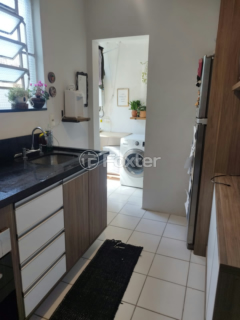 Image 3 - 930097