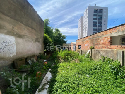 Image 14 - 930157