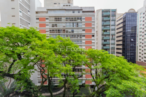 Image 4 - 930271