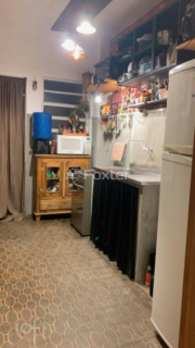 Image 8 - 930371