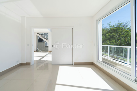 Image 4 - 930374