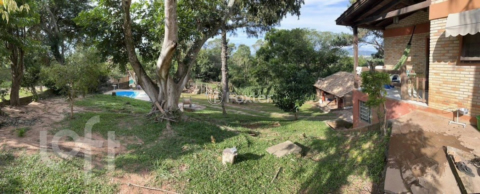 Image 4 - 930456
