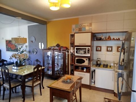 Image 34 - 930552