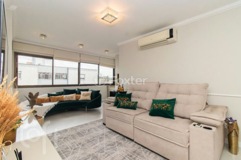 Image 4 - 930588