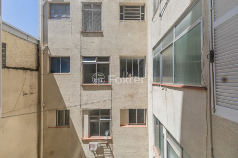 Image 11 - 930594