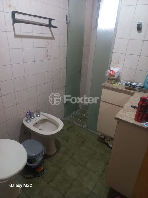 Image 3 - 930662