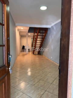 Image 31 - 930722