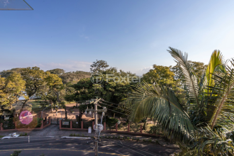 Image 32 - 930781