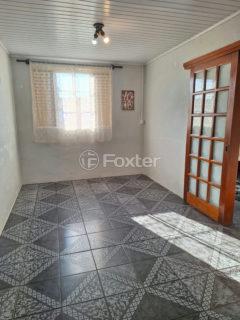 Image 4 - 930823
