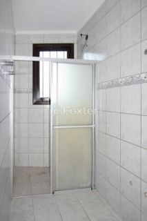 Image 5 - 930825