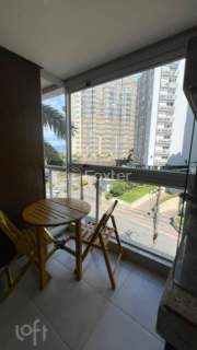 Image 5 - 930854
