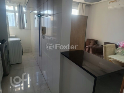 Image 3 - 930934