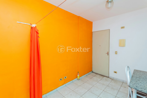 Image 3 - 931017