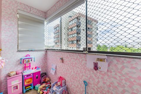 Image 41 - 931018