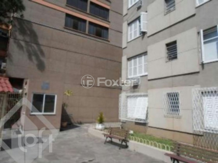 Image 8 - 931405
