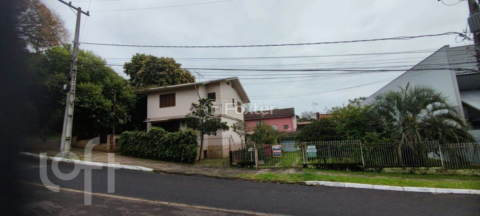Image 4 - 931412