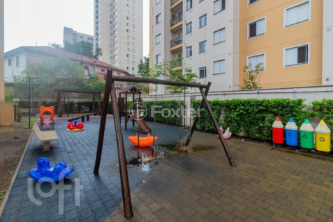 Image 32 - 931421